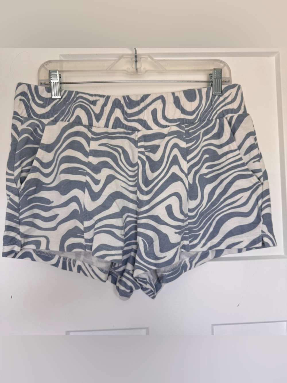 Tinseltown Zebra Stripe Lounge Shorts  Cotton Blend Comfy with Pockets - Sz L